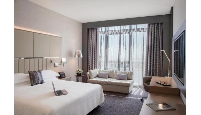 Hotel Pearl Rotana Capital Centre poza 2