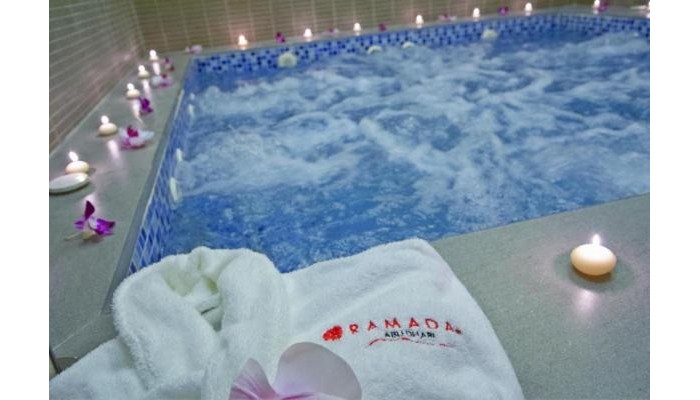 Hotel Ramada Abu Dhabi Corniche poza 17