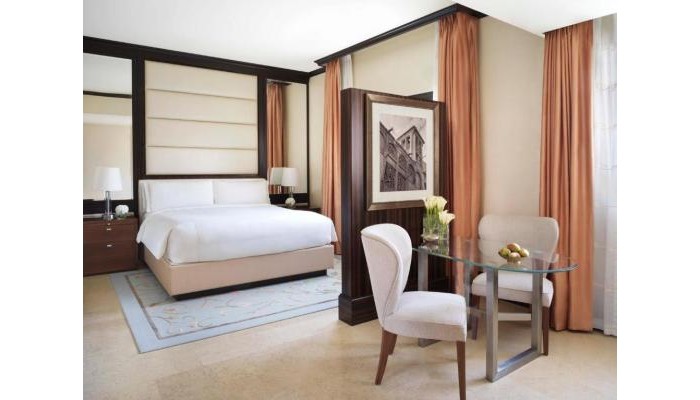 Hotel The Ritz-carlton Abu Dhabi, Grand Canal poza 11