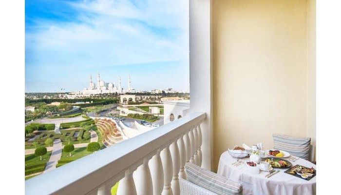 Hotel The Ritz-carlton Abu Dhabi, Grand Canal poza 14