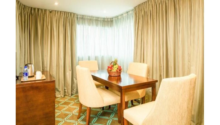 Novel Hotel City Center poza 12