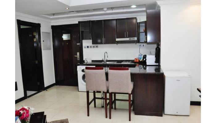 Ewan Ajman Suites Hotel poza 3