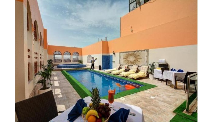 Ewan Ajman Suites Hotel poza 1