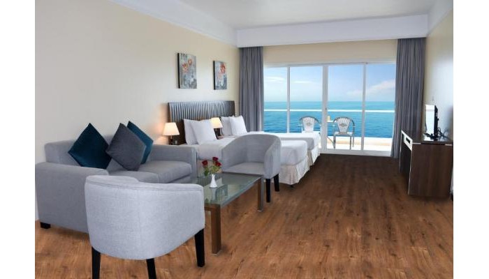 Ramada By Wyndham Beach Hotel Ajman poza 6