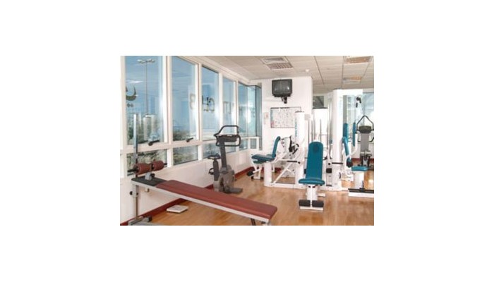 Ramada Beach Hotel poza 2