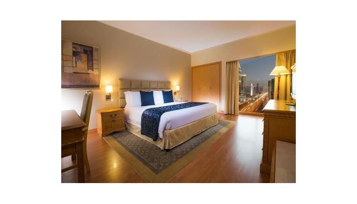 Crowne Plaza Hotel Dubai poza 9