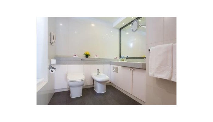 Crowne Plaza Hotel Dubai poza 18