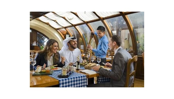 Crowne Plaza Hotel Dubai poza 25