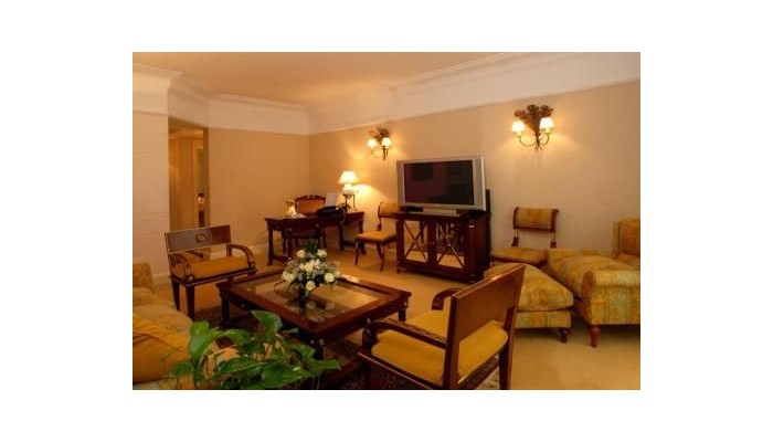 Crowne Plaza Hotel Dubai poza 14