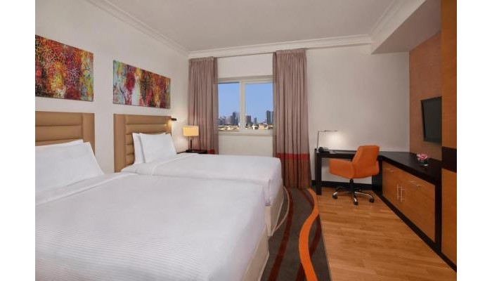 Doubletree By Hilton Hotel & Residences Dubai-al Barsha poza 2