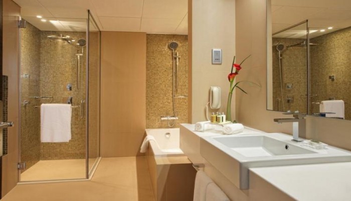 Hotel Cosmopolitan Al Barsha poza 2