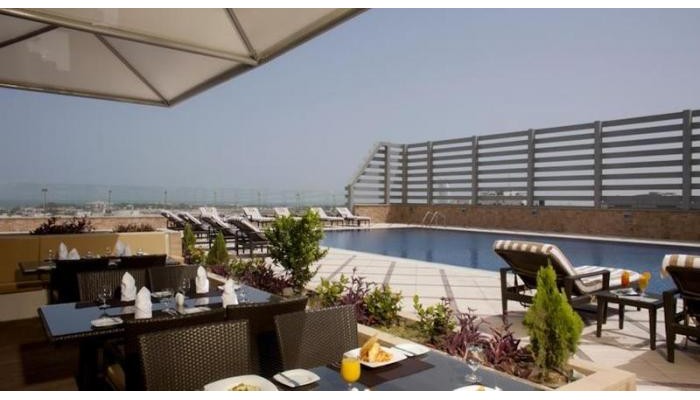 La Suite Dubai Hotel & Apartments poza 0