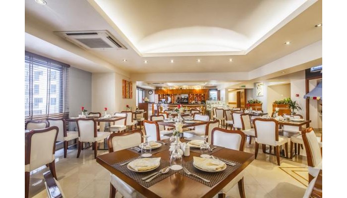 Golden Sands Apartments poza 10