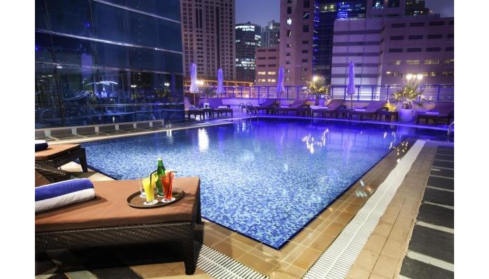 Hotel Golden Tulip Media poza 1