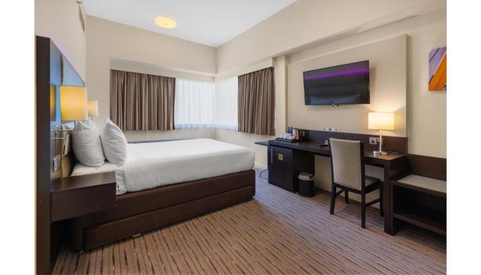 Hotel Premier Inn Dubai Ibn Battuta Mall poza 5