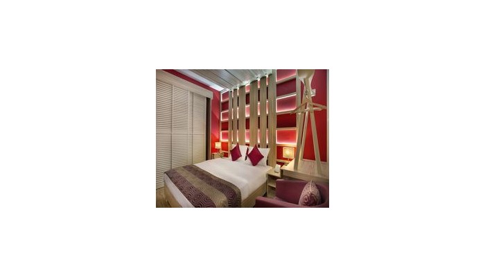 Hotel Reflections poza 1