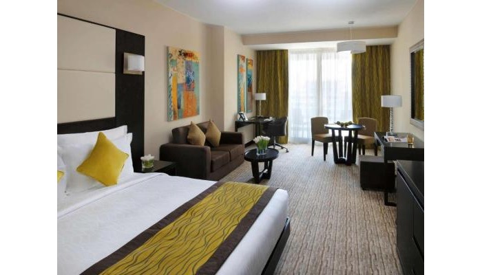 Moevenpick Hotel Jumeirah Lakes Towers poza 3