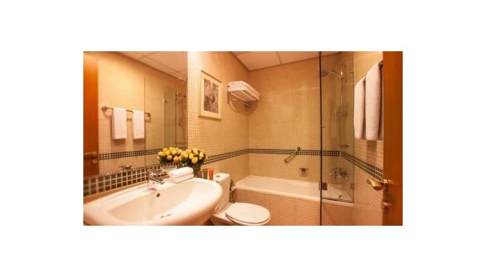 Movenpick Bur Dubai Hotel And Apartments poza 18