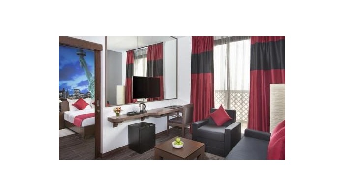 Reflections Hotel Dubai poza 8