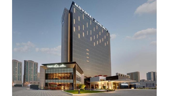 Hotel Novotel Sharjah Expo Centre poza 0
