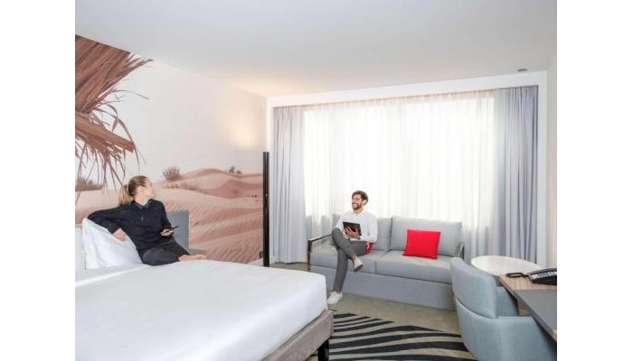 Hotel Novotel Sharjah Expo Centre poza 4