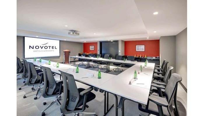 Hotel Novotel Sharjah Expo Centre poza 19
